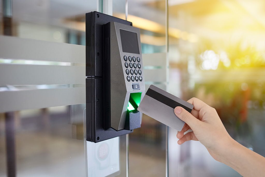 pour mieux protéger les données de l’entreprise solutions de contrôle d'accès entreprise