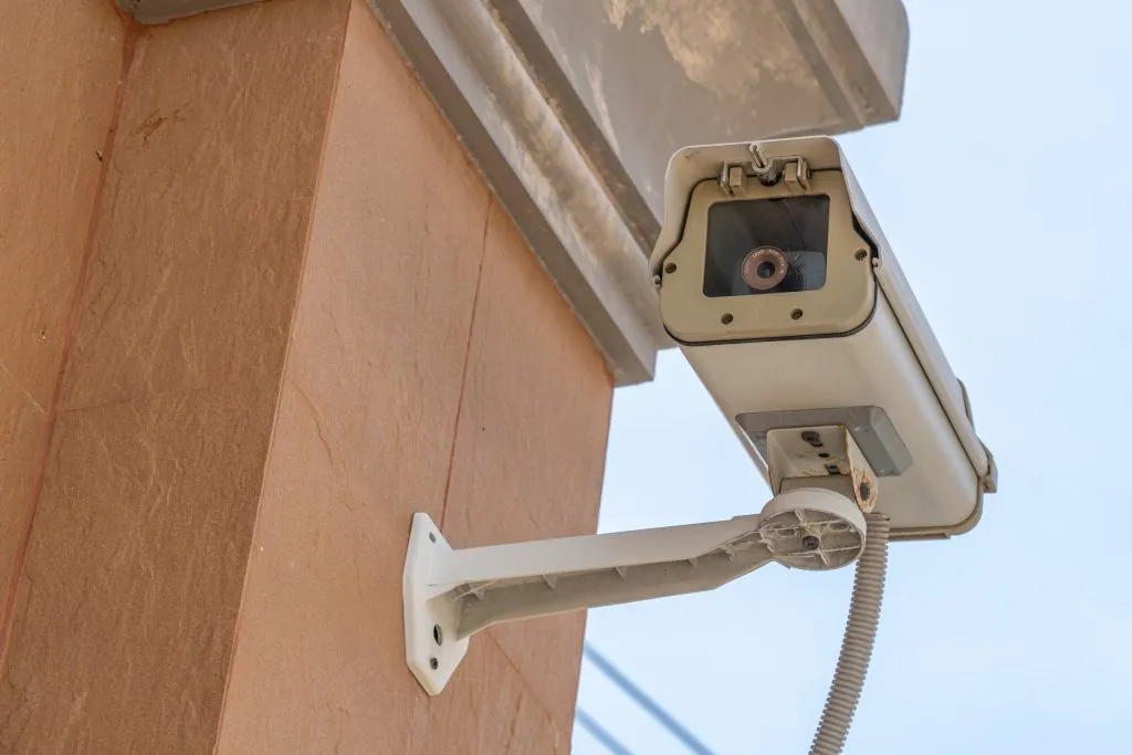Camera de surveillance extérieure - security system